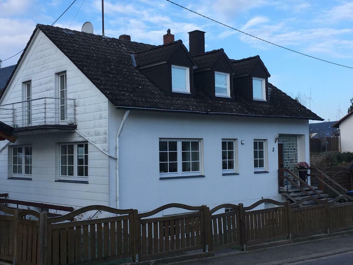Apartamento Zur Burgmauer Welschbillig Exterior foto